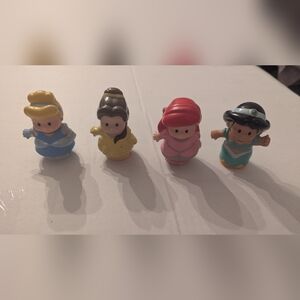 2012 Fisher Price Little‎ People Disney Princess Belle Ariel Jasmine Cinderella